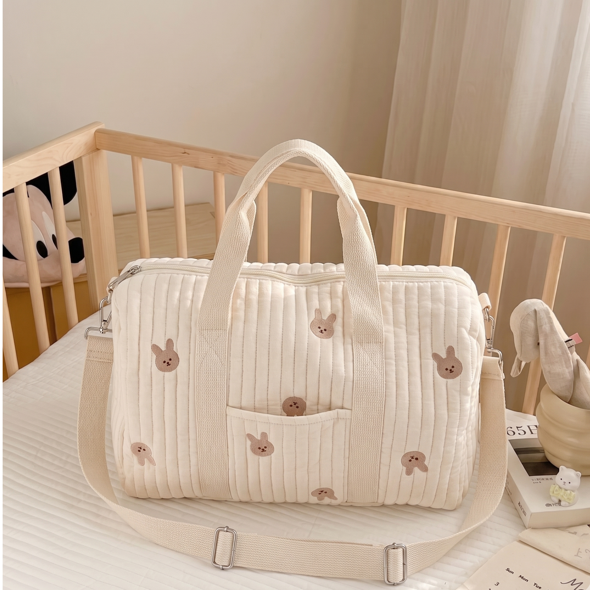Sac à Langer en Coton Matelassé – Motif Lapin Brodé